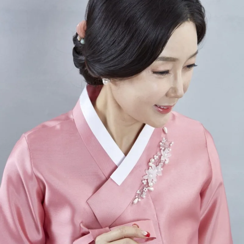 예식 당일 아침, 세안 후 무엇을 바르나요?