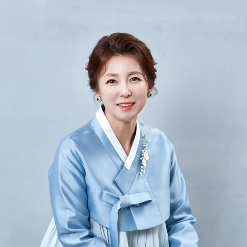 속눈썹도 붙여 주나요?