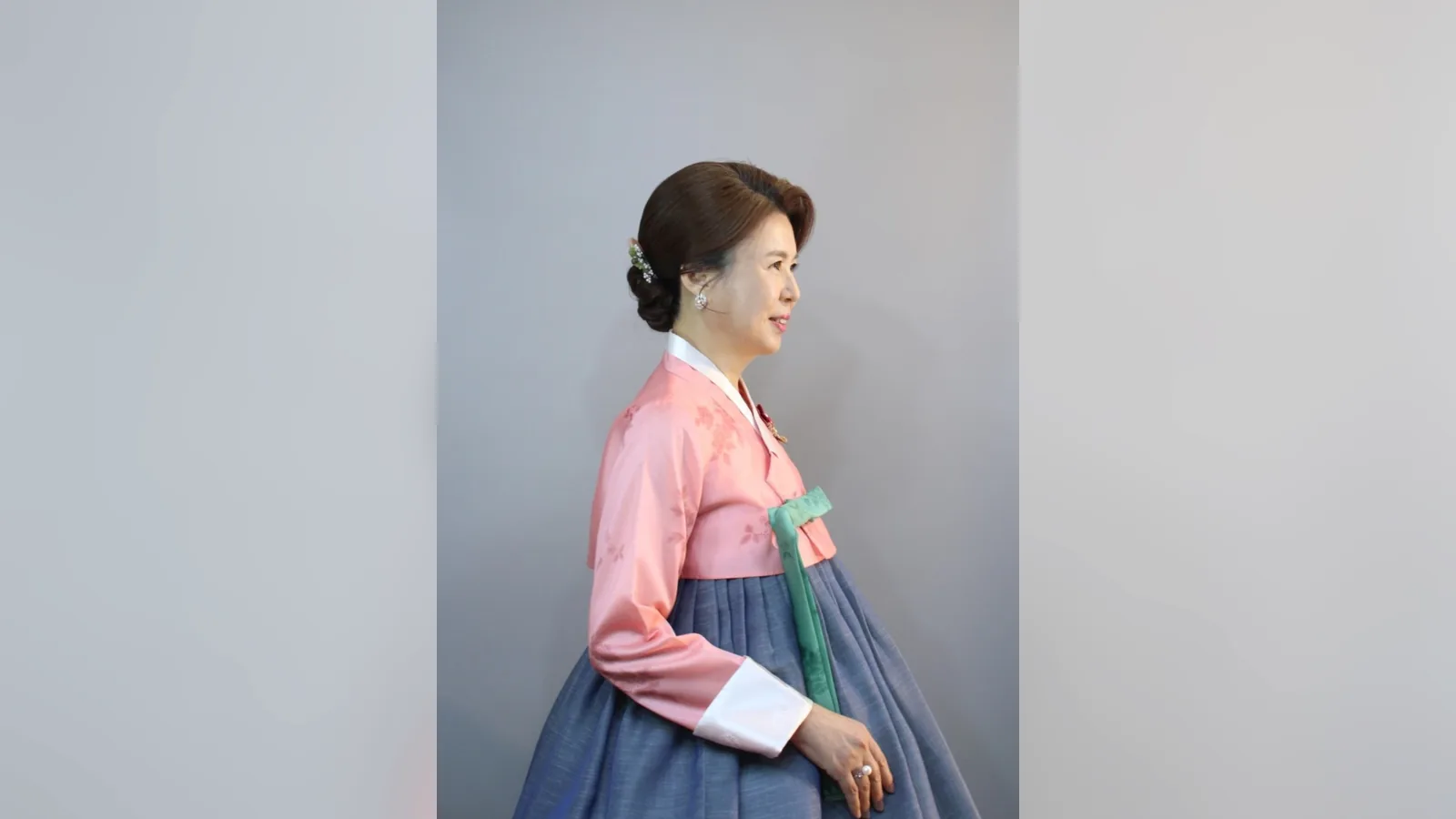이마를 드러내는 게 부담스러워요, 앞머리 연출법은?